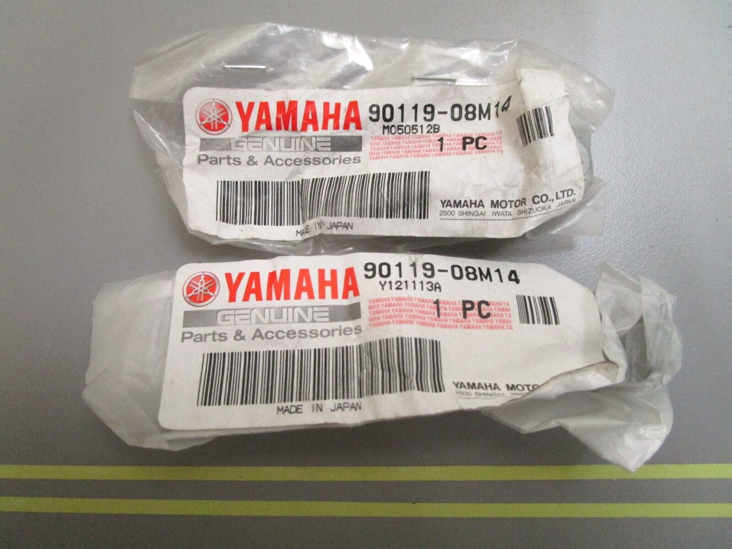 *NEW OEM* (LOT OF 2) 0810 Yamaha Bolt w/ Washer 90119-08M14-00