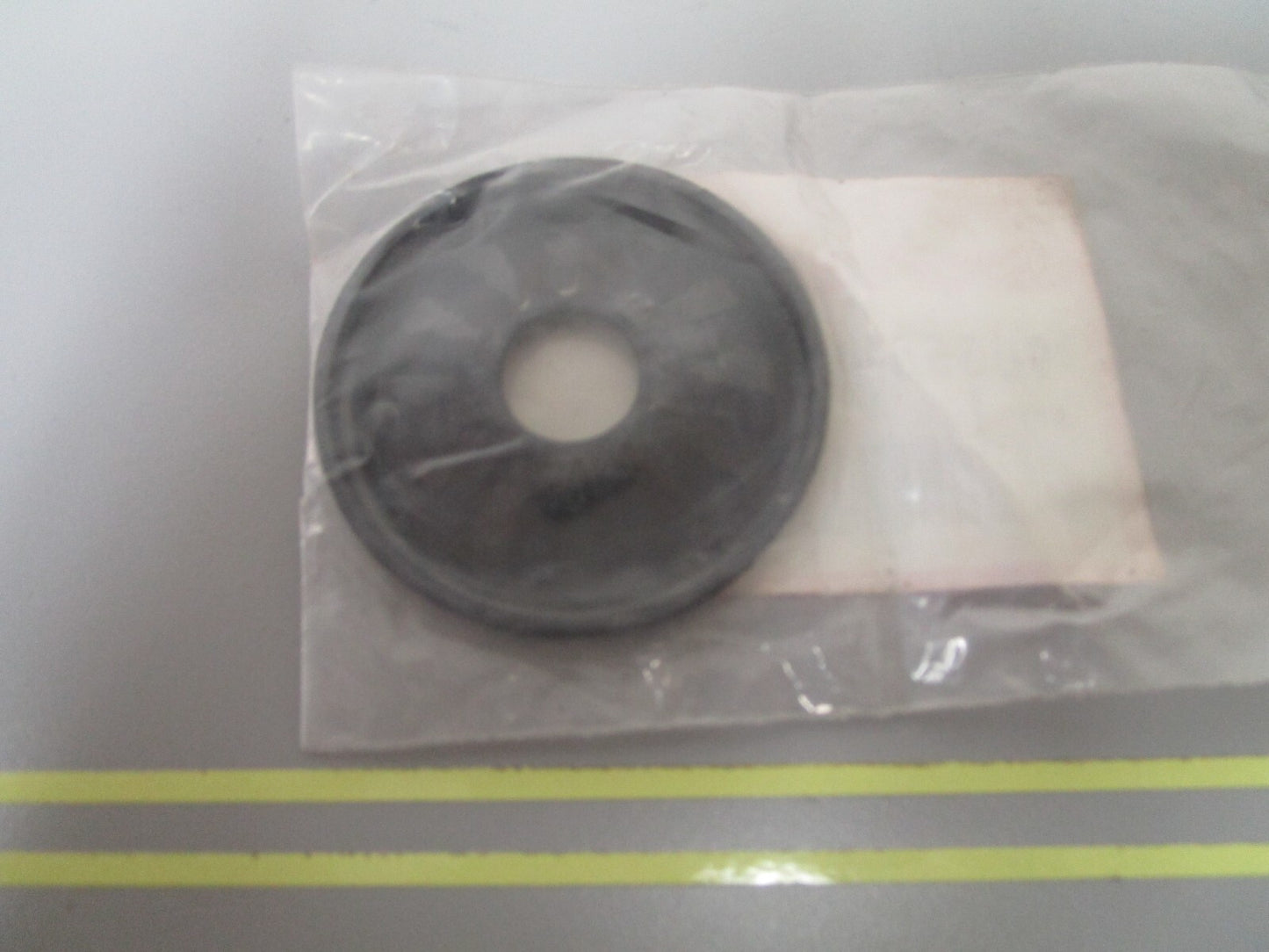 *NEW OEM* 0810 Honda Rear Wheel Seal 90555-VB3-801