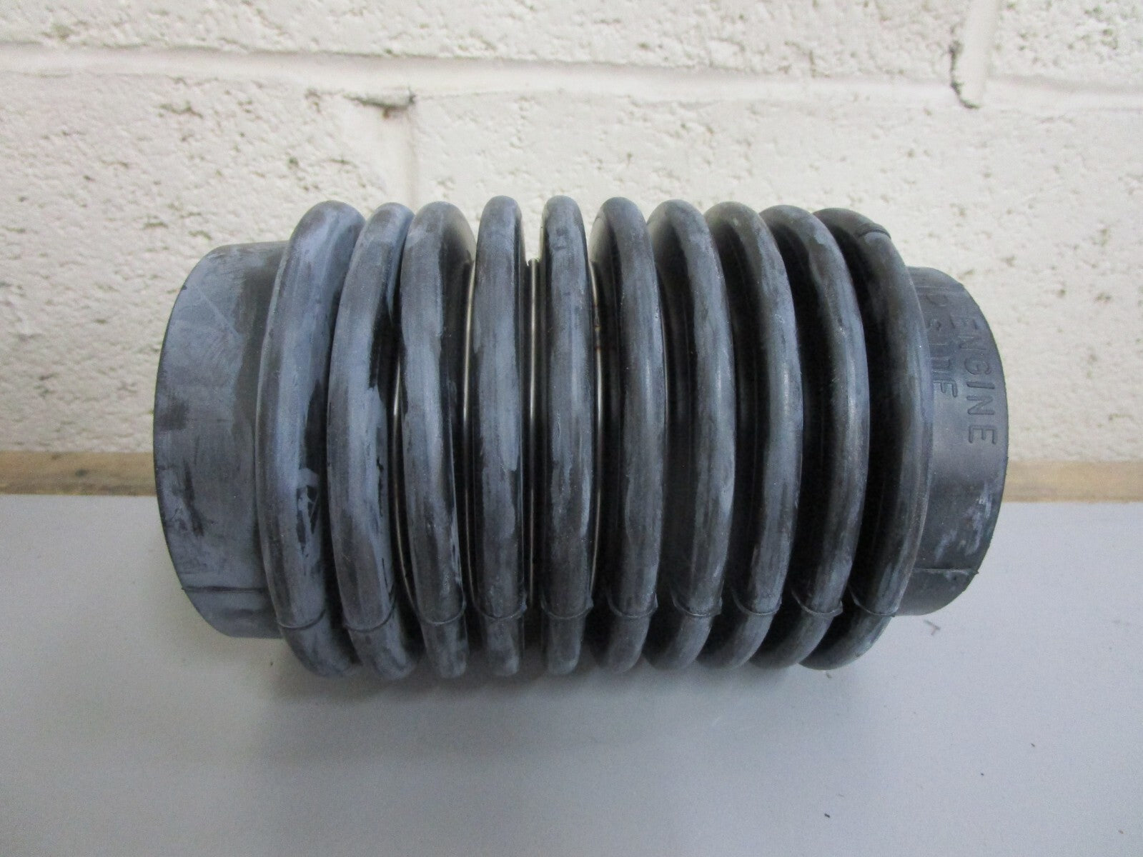 *NEW OEM* 0820 Volvo Penta Bellows Kit 876633
