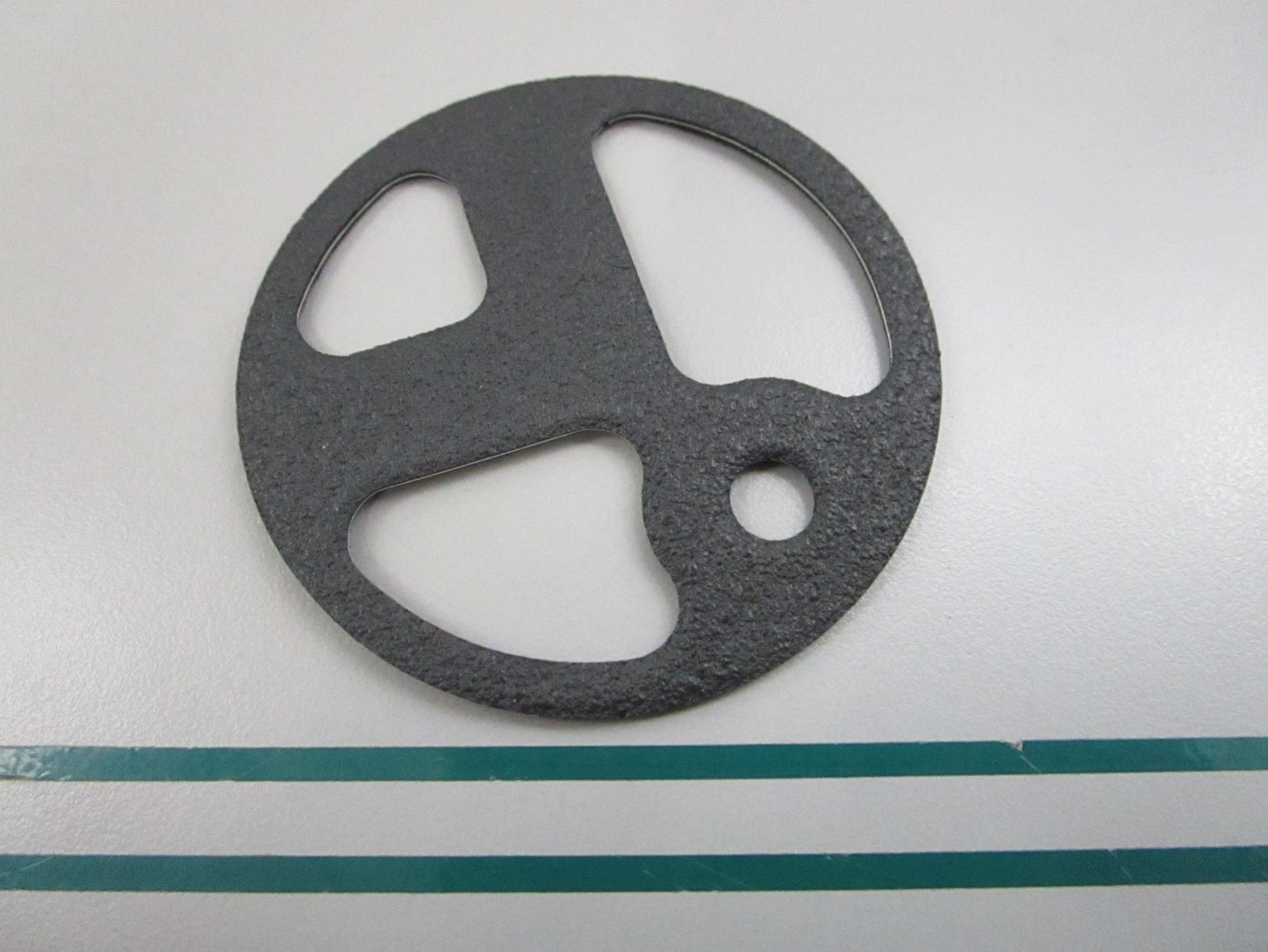 NEW OEM 69J-4388F-00-00 Yamaha Spacer 0810