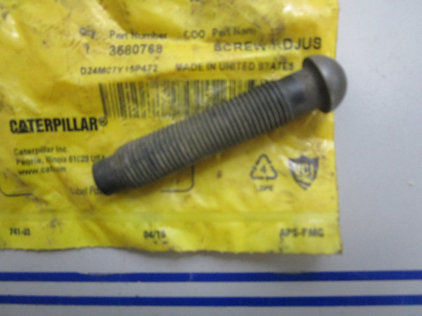 *NEW OEM* 0820 CAT Adjusting Screw 358-0768