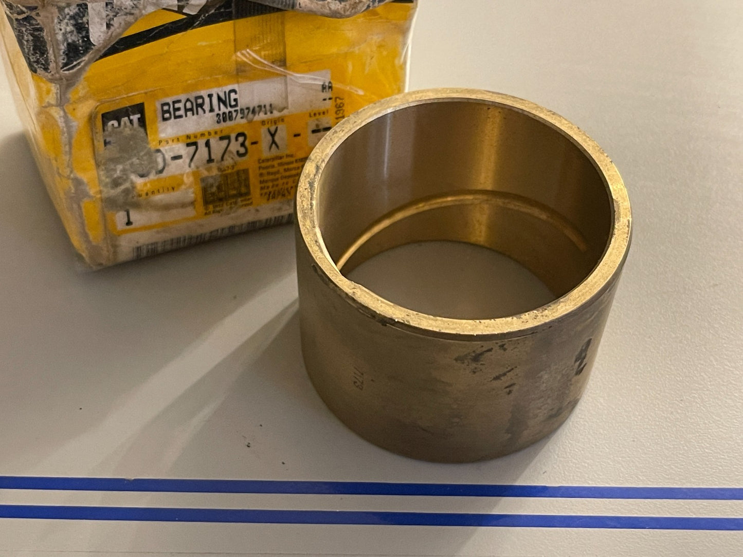 NEW OEM 8D-7173 CAT Caterpillar Sleeve Bearing 0720