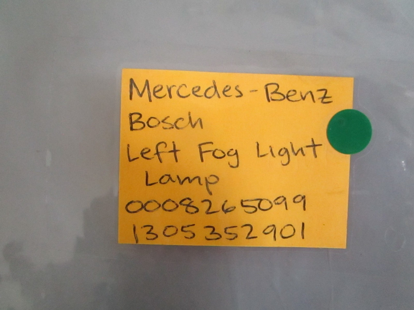 NEW OEM 0008265099 1305352901 Mercedes-Benz Bosch Left Fog Light Lamp 0820