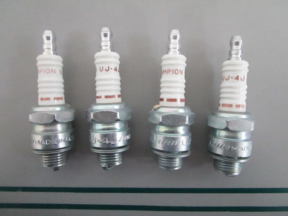 NEW OEM (LOT OF 4) UJ-4J Champion Spark Plug 0820