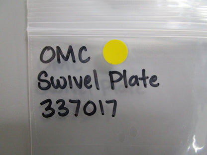 *NEW OEM* 0810 OMC Johnson Evinrude Swivel Plate 337017 0337017