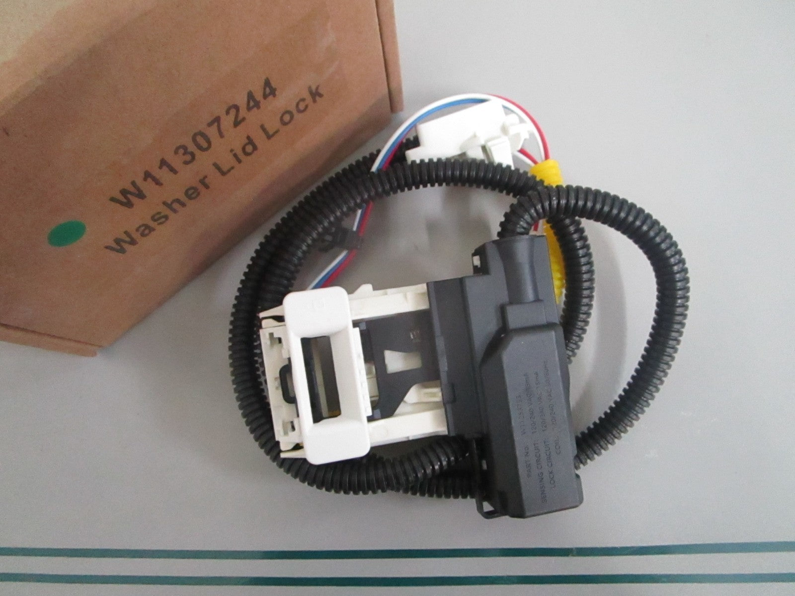 Whirlpool W11307244 Washer Lid Lock Assy Top Load Maytag Amana NEW OEM 0820