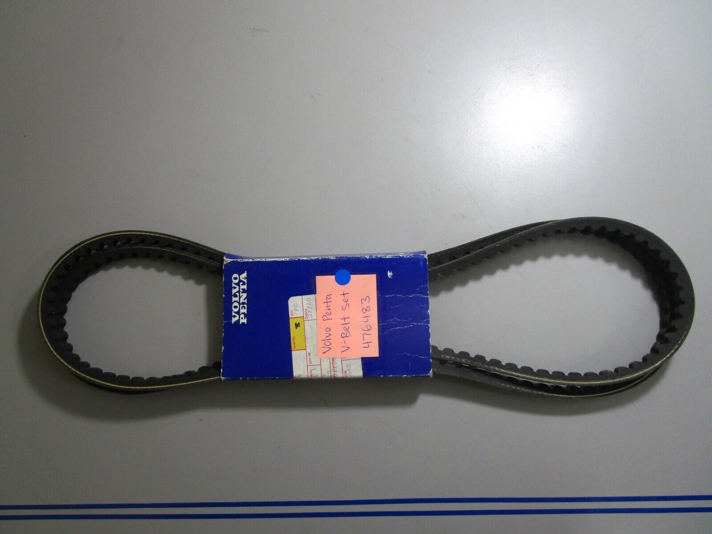 *NEW OEM* 0810 Volvo Penta V-Belt Set 476483