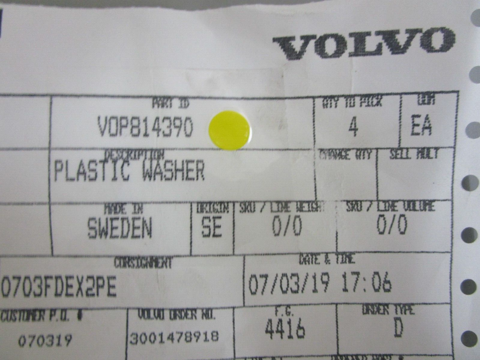 *NEW OEM* 0750 Volvo Penta PLASTIC WASHER 814390