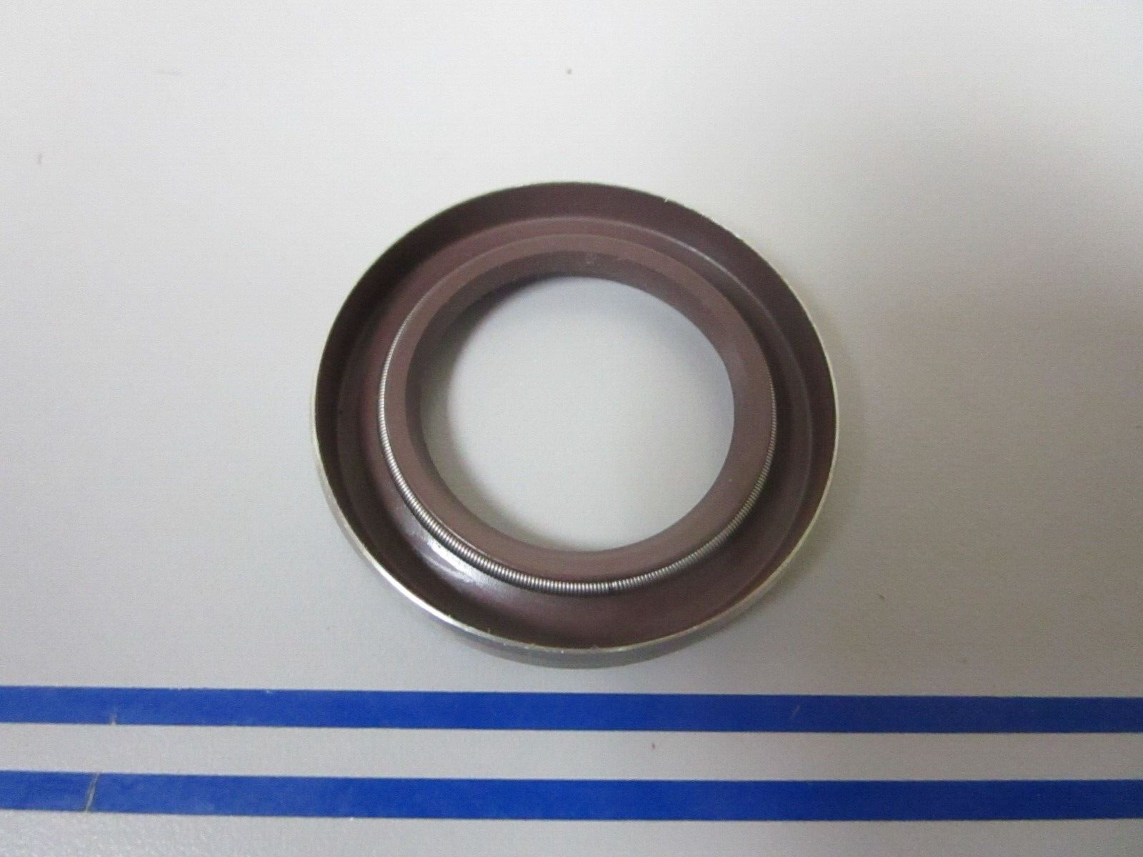 *NEW OEM* 0770 OMC Johnson Evinrude Oil Seal 764337 0764337