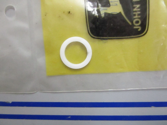*NEW* 0770 John Deere Back Up Ring R26551