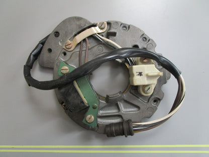 *NEW OEM* 0820 OMC Johnson Evinrude Plate & Sleeve Ay 391225 0391225