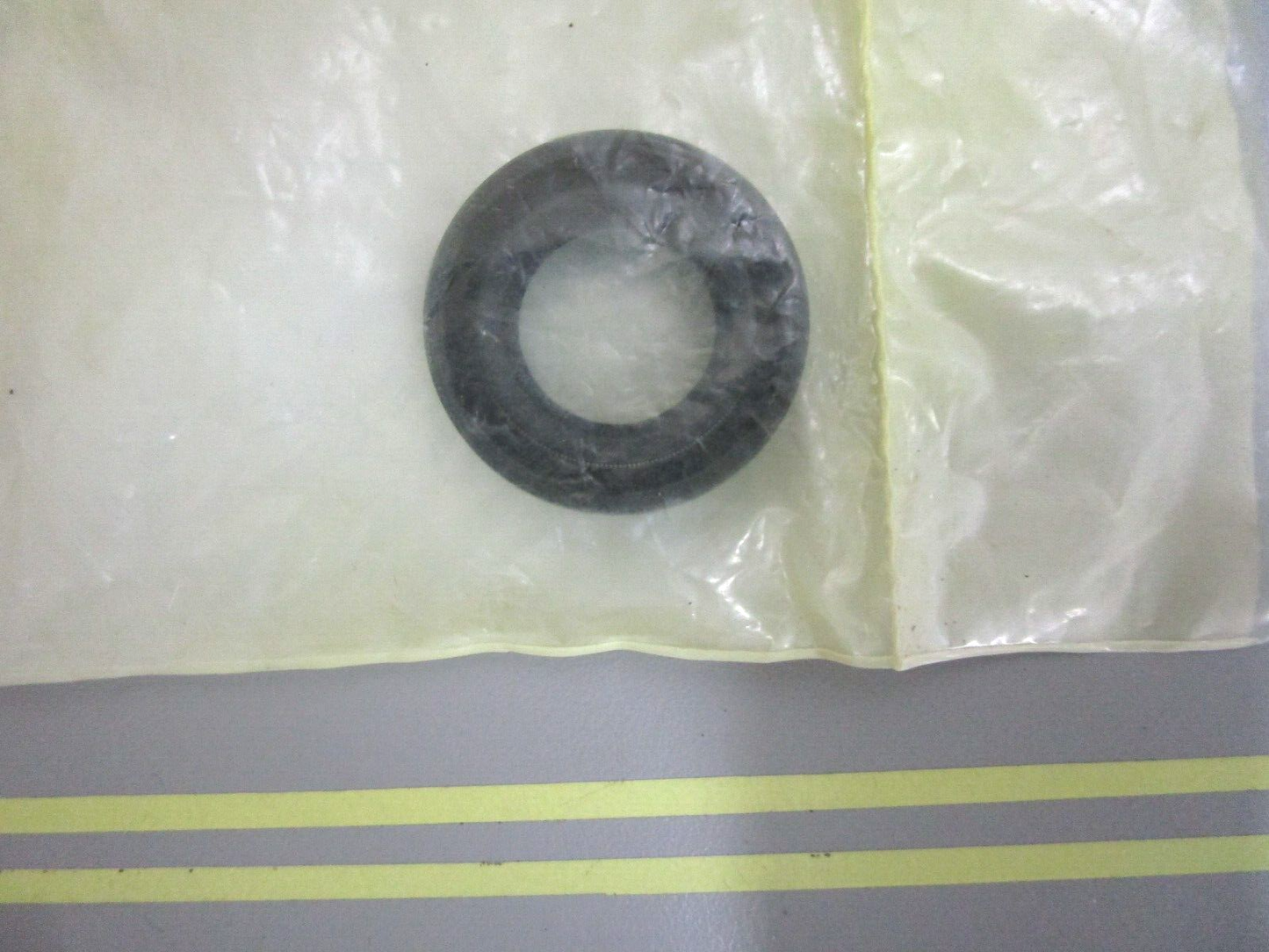 *NEW OEM* 0750 Volvo Penta SEAL 809441