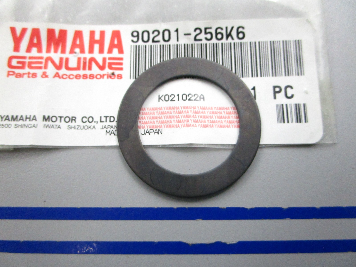NEW OEM 90201-256K6-00 Yamaha Washer Plate 0810