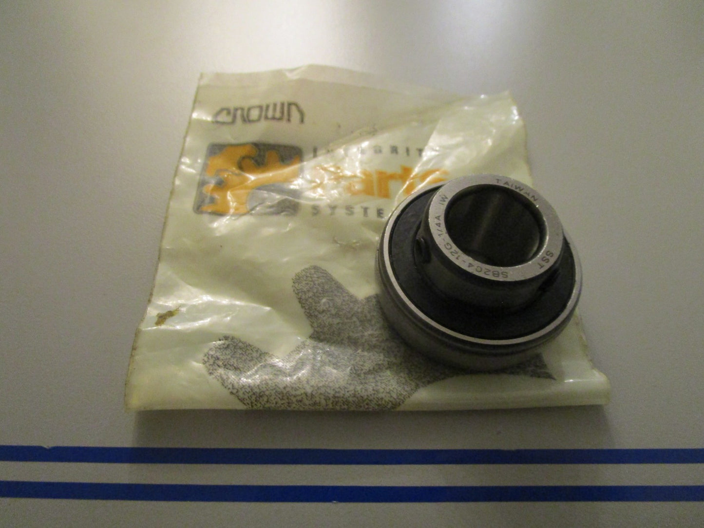 NEW OEM 065027 Crown Bearing 0720