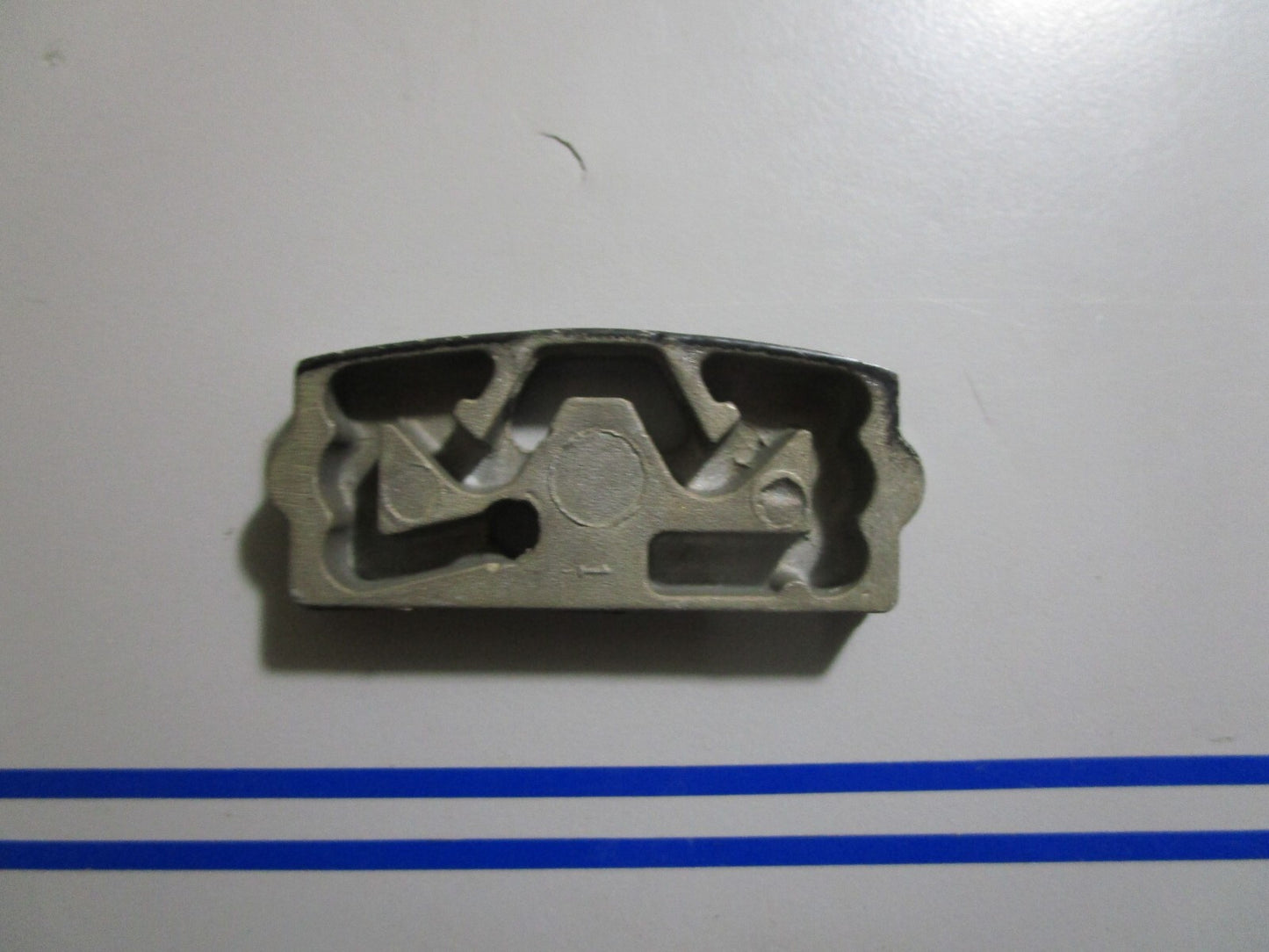 *NEW OEM* 0770 OMC Johnson Evinrude Anchor 338507 0338507