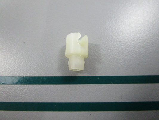 NEW OEM 313329 0313329 OMC Johnson Evinrude Retainer 0810