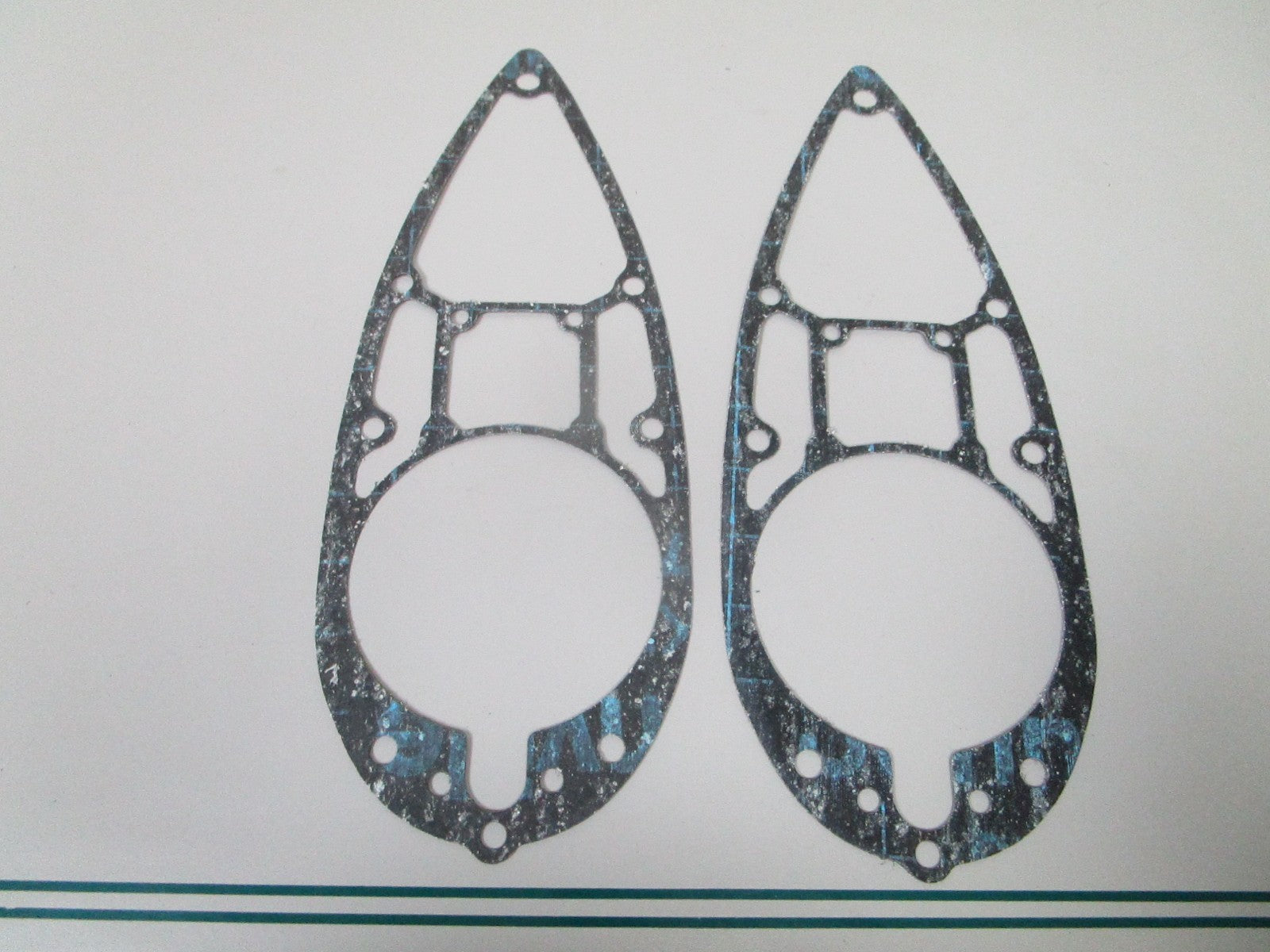 NEW OEM (LOT OF 2) 312751 0312751 OMC Johnson Evinrude Gearcase Ext. Gasket 0810