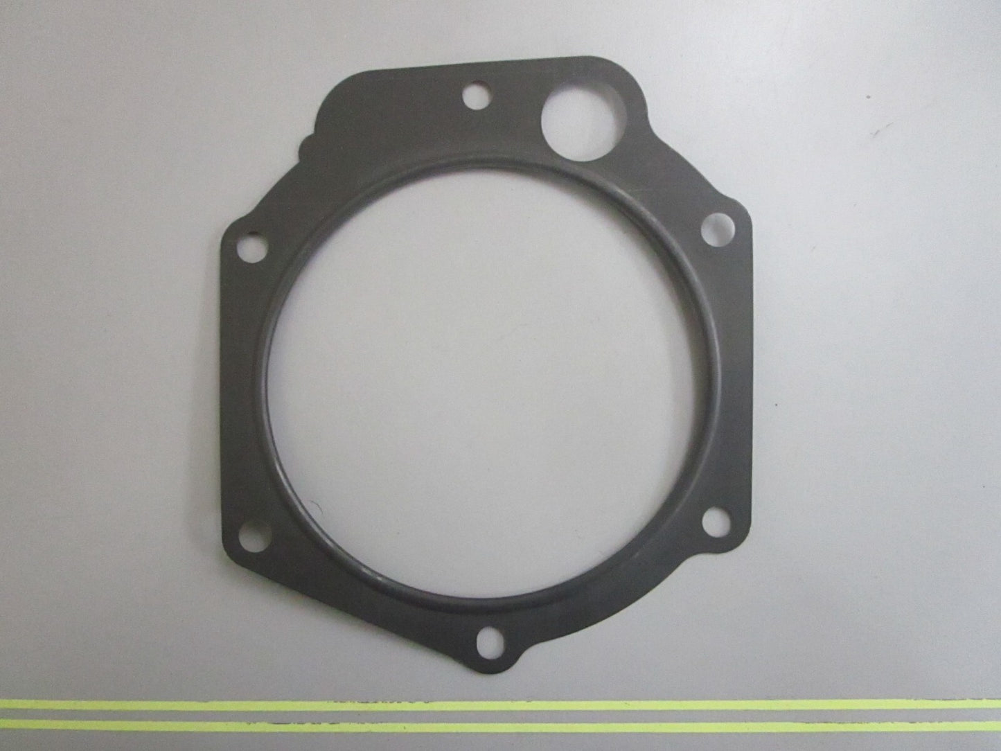*NEW OEM* 0820 Volvo Penta Gasket 22029570