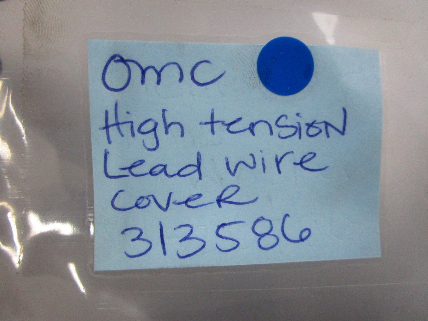NEW OEM (LOT OF 3) 313586 0313586 OMC Johnson Evinrude Lead Wire Cover 0810