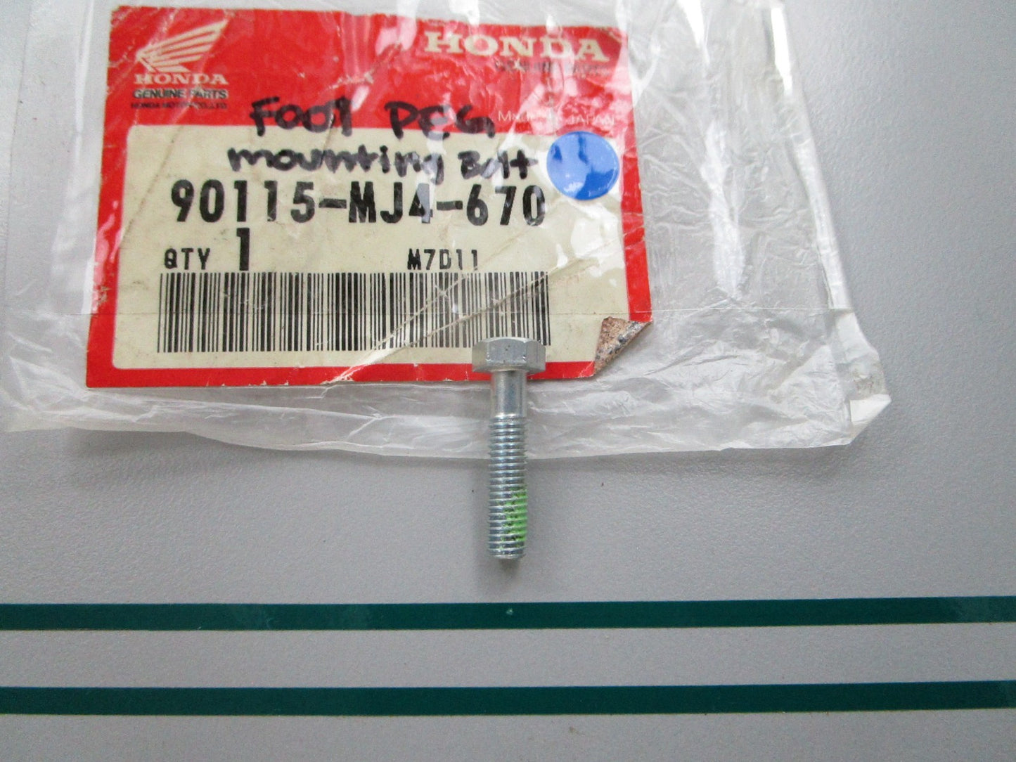 NEW OEM 90115-MJ4-670 Honda Foot Peg Mounting Bolt 0810
