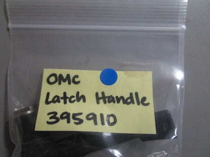 *NEW OEM* 0810 OMC Johnson Evinrude Latch Handle 395910 0395910