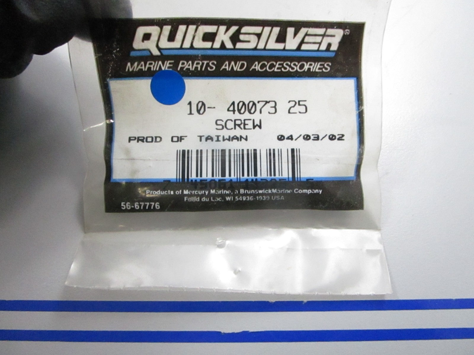 *NEW OEM* 0810 Mercury Quicksilver Screw 10-40073 25