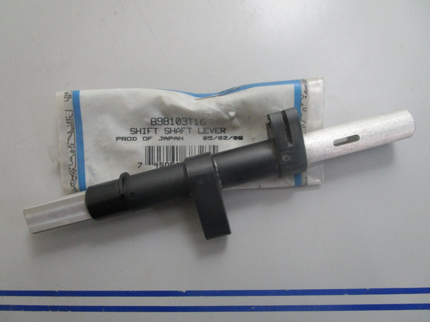 *NEW OEM* 0820 Mercury Quicksilver Shift Shaft Lever 898103T16