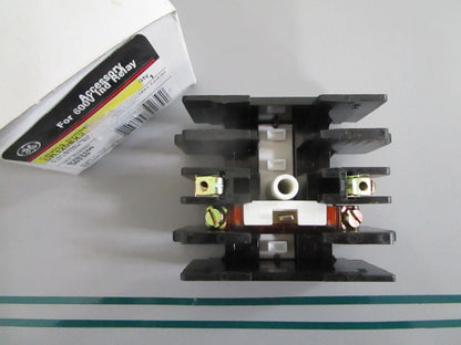 GE CR120BX3 Industrial Control Relay Adder Deck 600V Machine Tool NEW OEM 0820