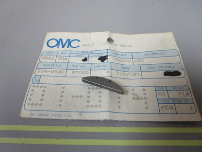 *NEW OEM* 0810 OMC Johnson Evinrude Key 302602 0302602