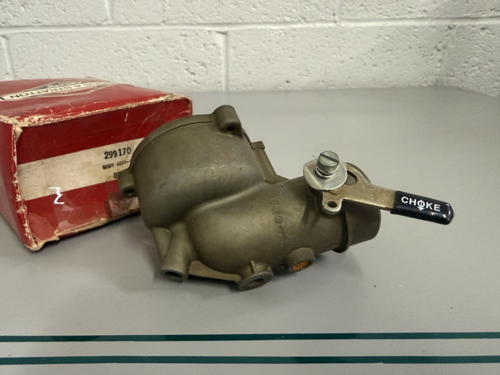 NEW OEM 299170 Briggs & Stratton Carb Lower Body Assy 0820