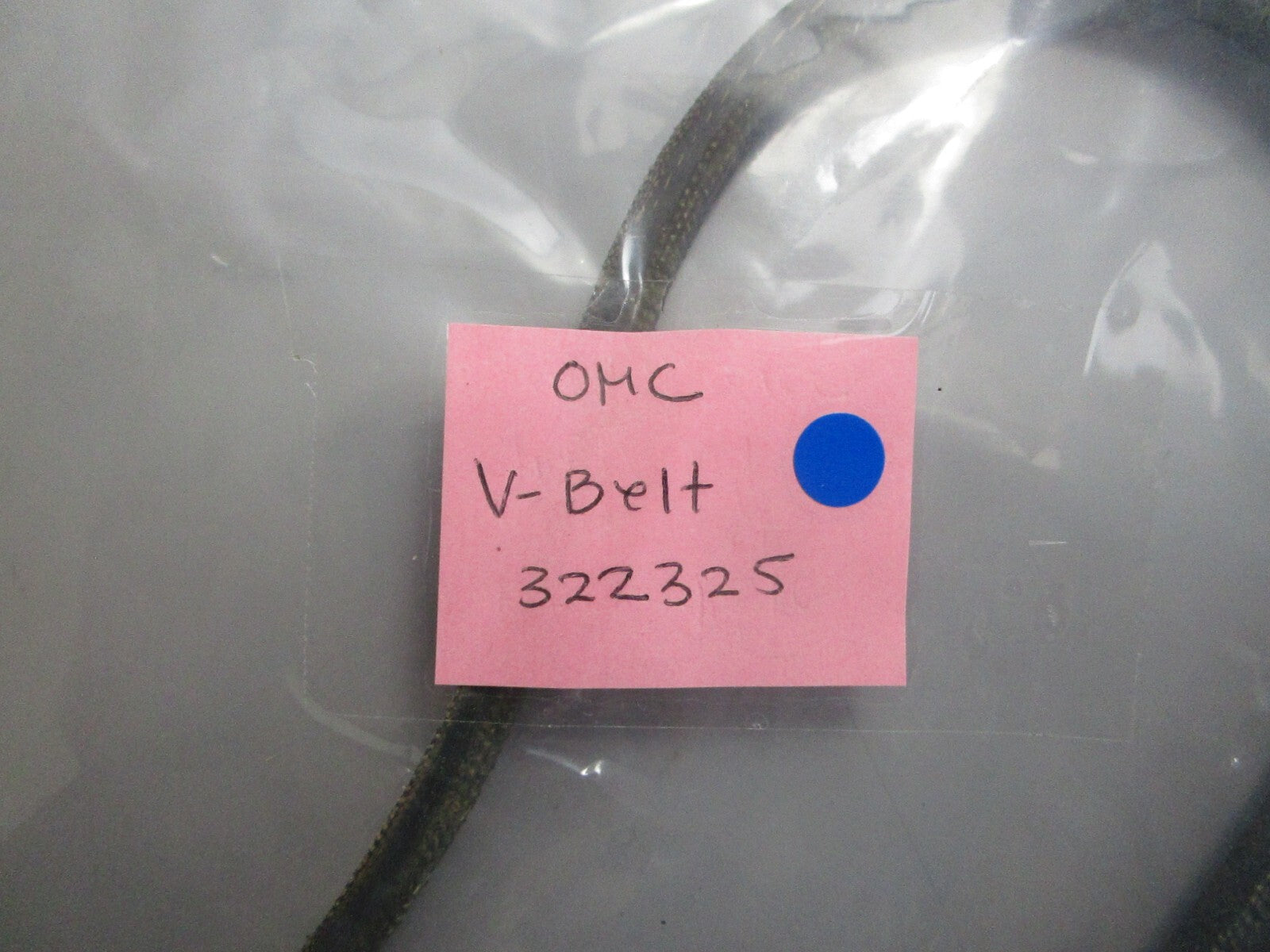 *NEW OEM* 0810 OMC Johnson Evinrude V-Belt 322325 0322325