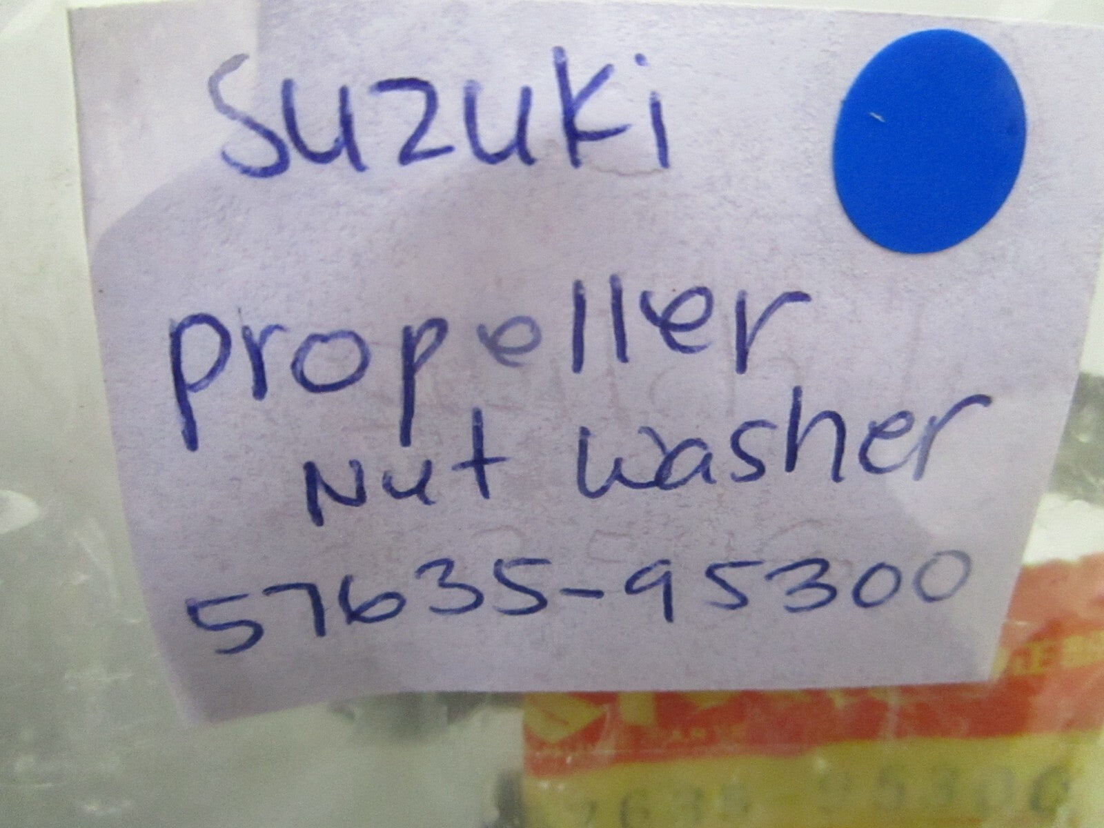 *NEW OEM* 0810 Suzuki Propeller Nut Washer 57635-95300