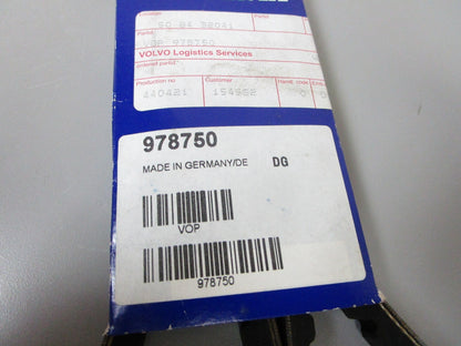 *NEW OEM* 0720 Volvo Penta V-Belt 978750