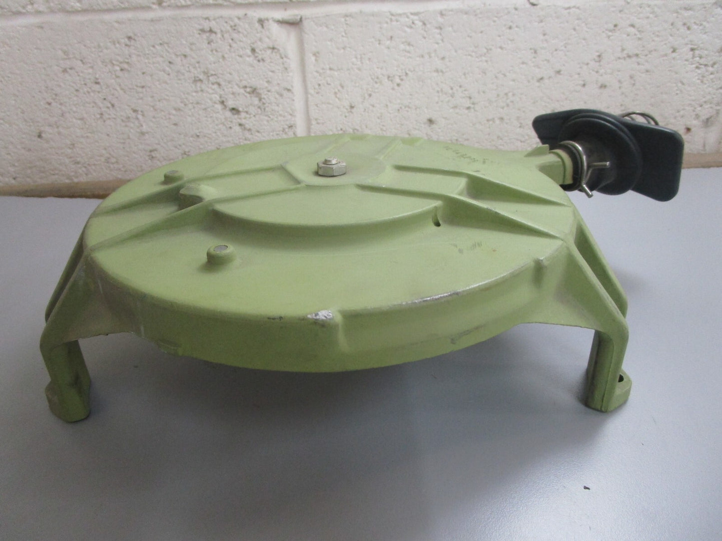 *NEW OEM* 0820 OMC Johnson Evinrude Rewind Starter Ay 384427 0384427