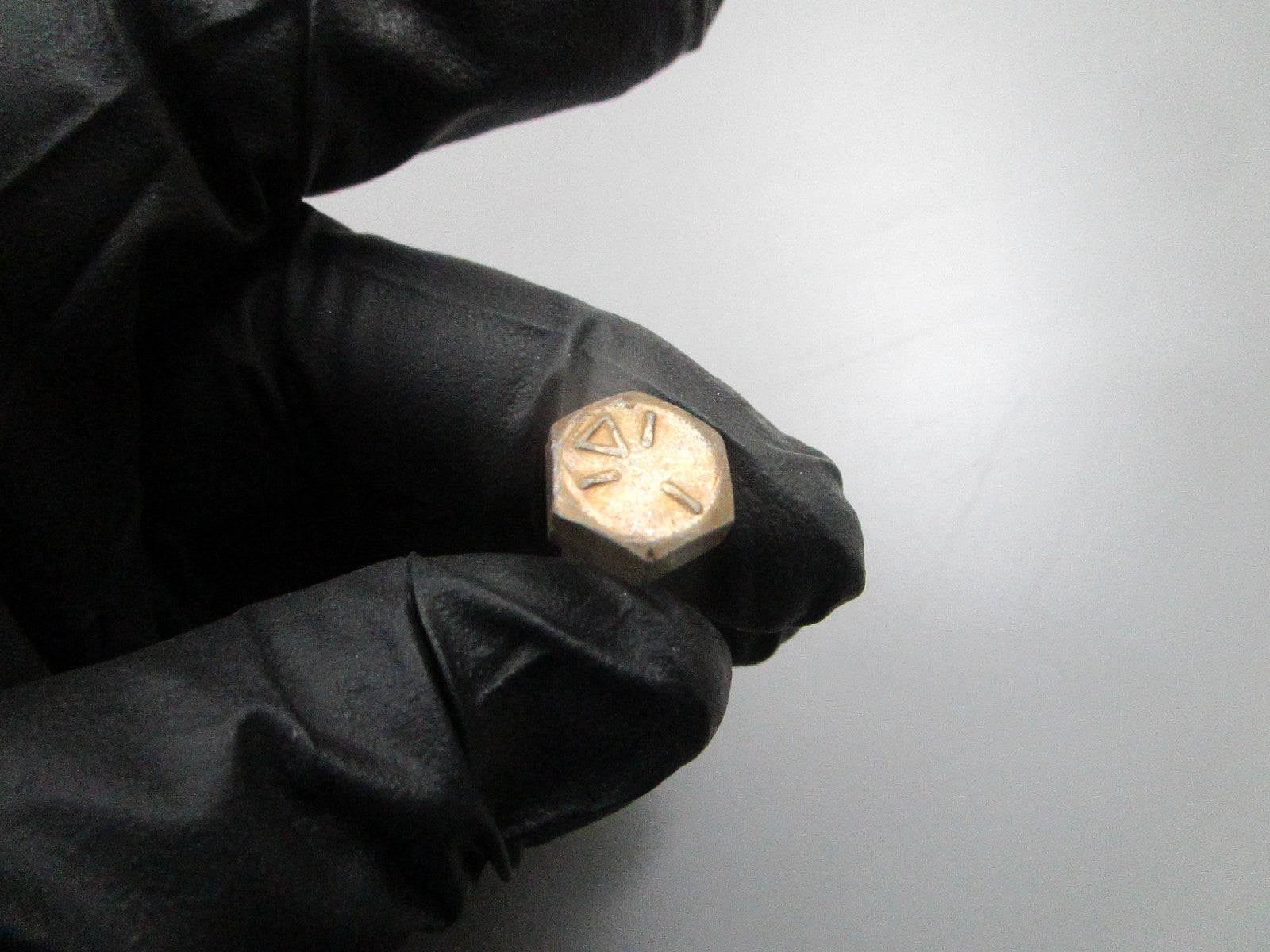 *NEW OEM* 0810 Mercury Quicksilver Screw 10-19921138