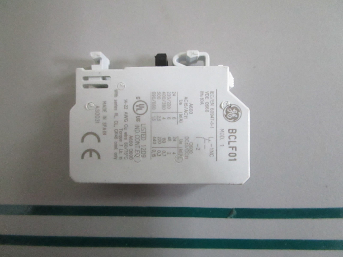 GE BCLF10 CL Series IEC Contactor 1NO Auxiliary Contact Block NEW OEM 0820