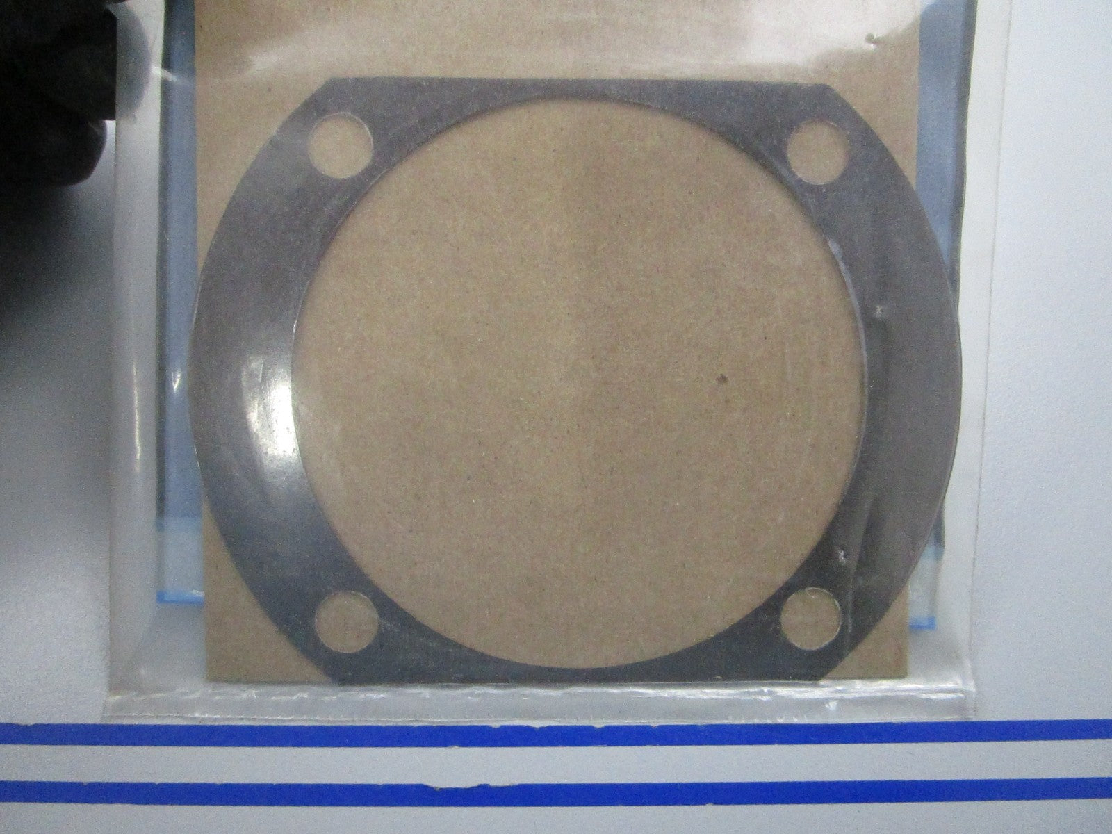 NEW OEM 15-820327010 Mercury Quicksilver Shim 0810