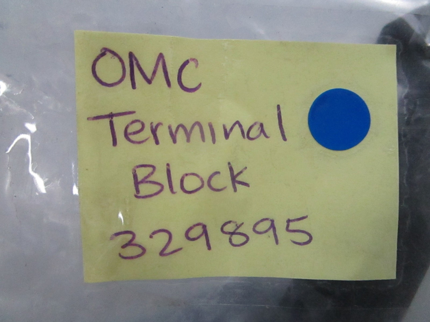 *NEW OEM* 0810 OMC Johnson Evinrude Terminal Block 329895 0329895