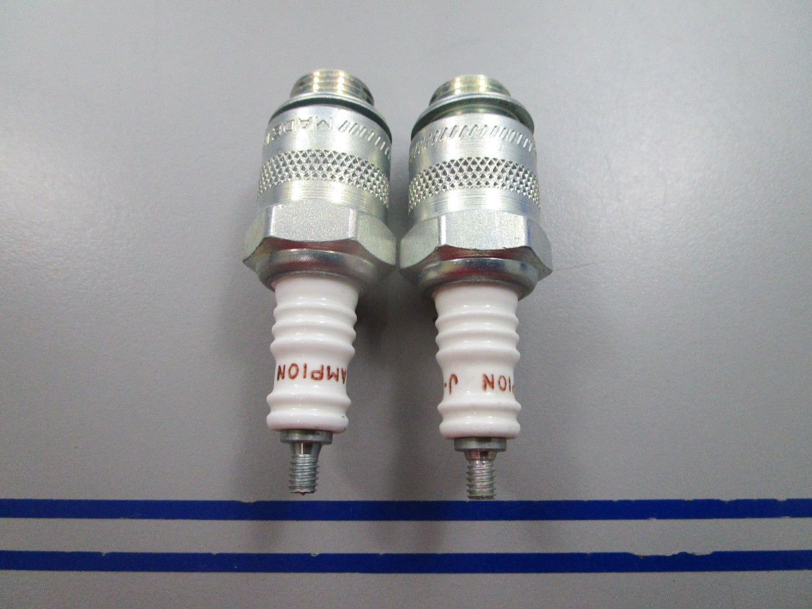 NEW (LOT OF 2) J-11J Champion Spark Plug 0810