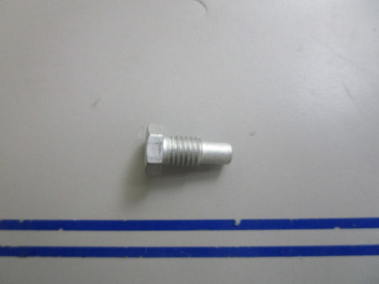 *NEW OEM* 0810 Yamaha Bolt 90109-08M01-00