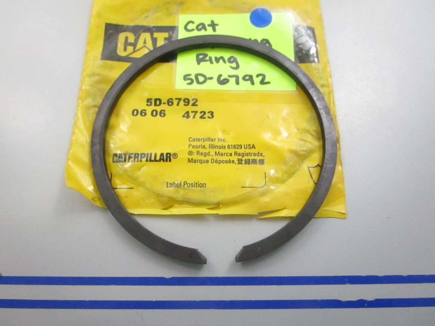 NEW OEM 5D-6792 CAT Retaining Ring 0810