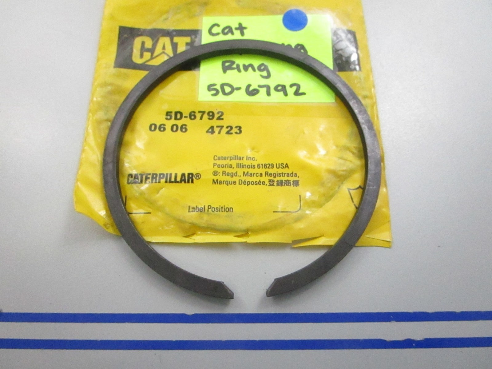 NEW OEM 5D-6792 CAT Retaining Ring 0810