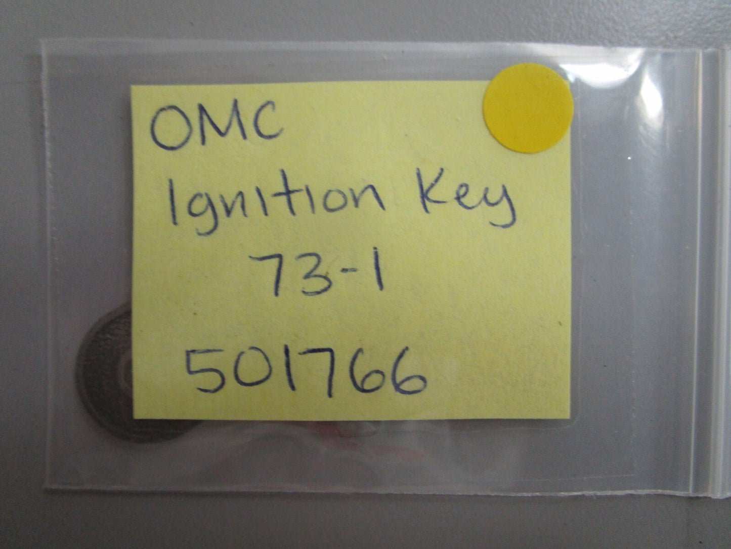 *NEW OEM* 0810 OMC Johnson Evinrude Ignition Key 73-1 501766 0501766