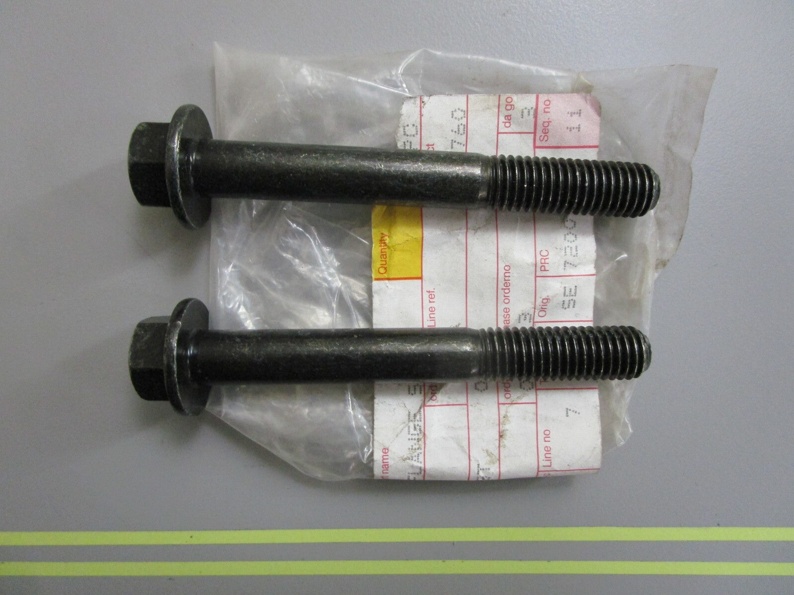 *NEW OEM* (LOT OF 2) 0810 Volvo Penta Flange Screw 947790