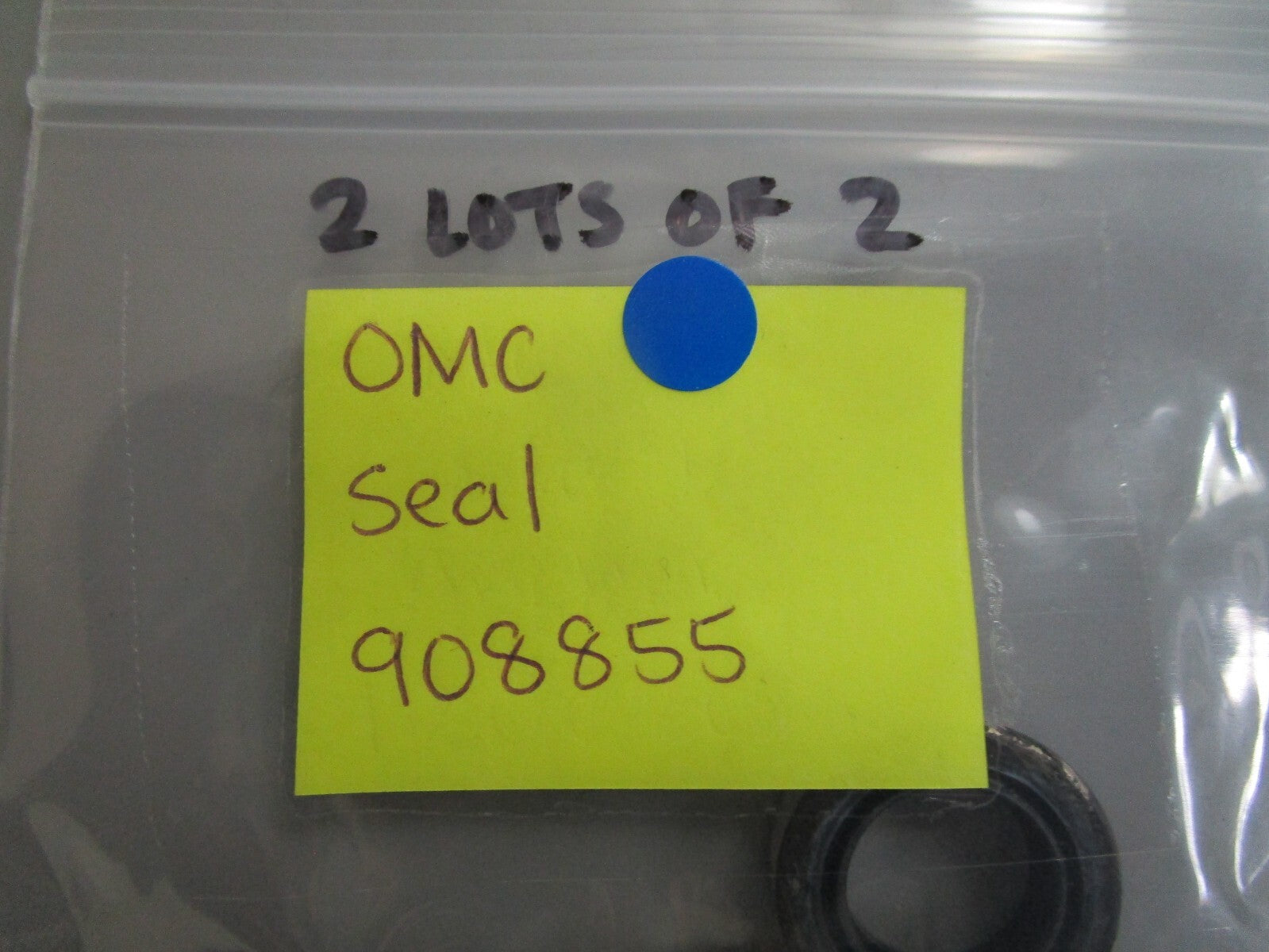 *NEW OEM* (LOT OF 2) 0810 OMC Johnson Evinrude Seal 908855 0908855