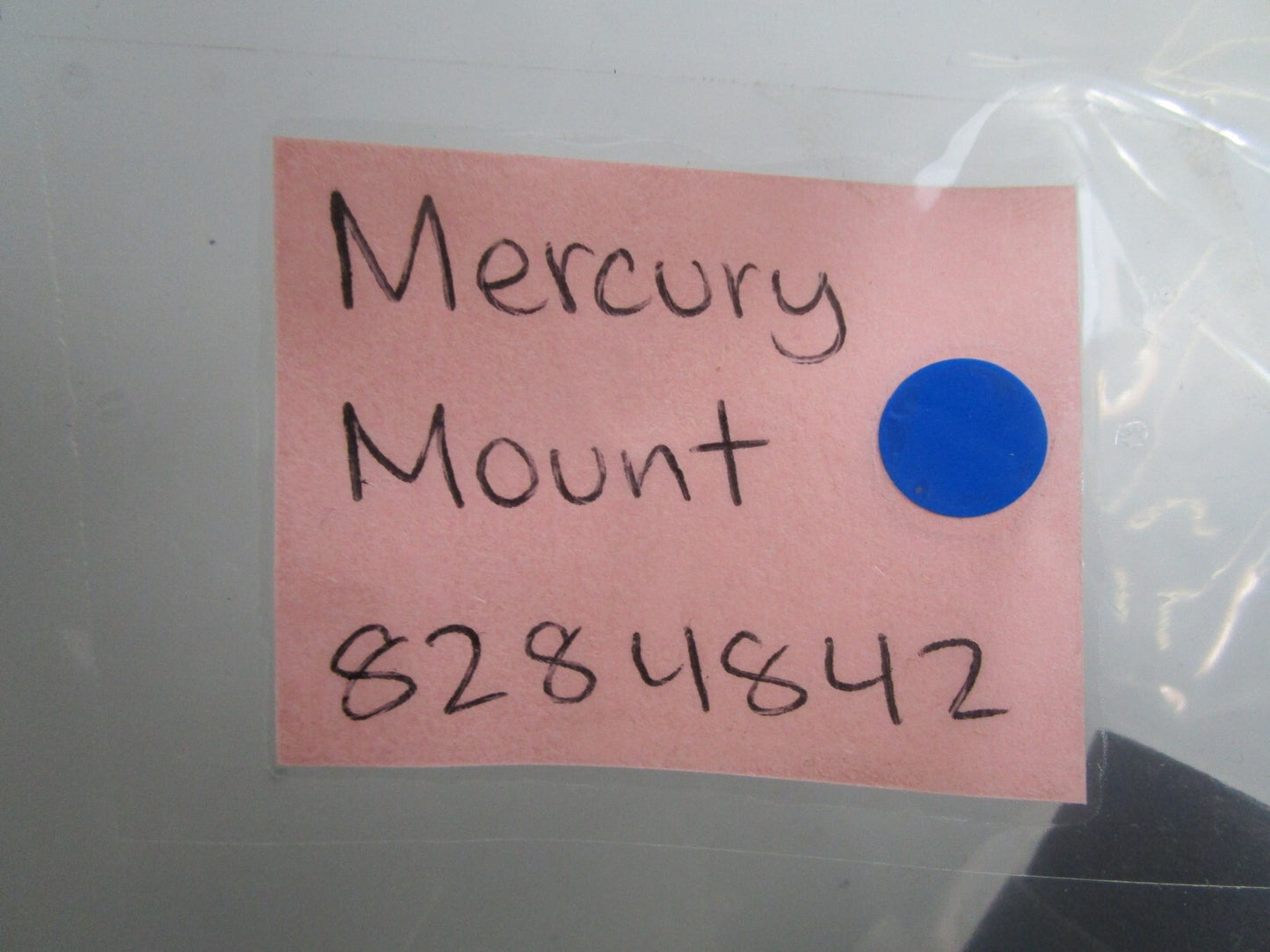 *NEW OEM* 0820 Mercury Quicksilver Mount 8284842