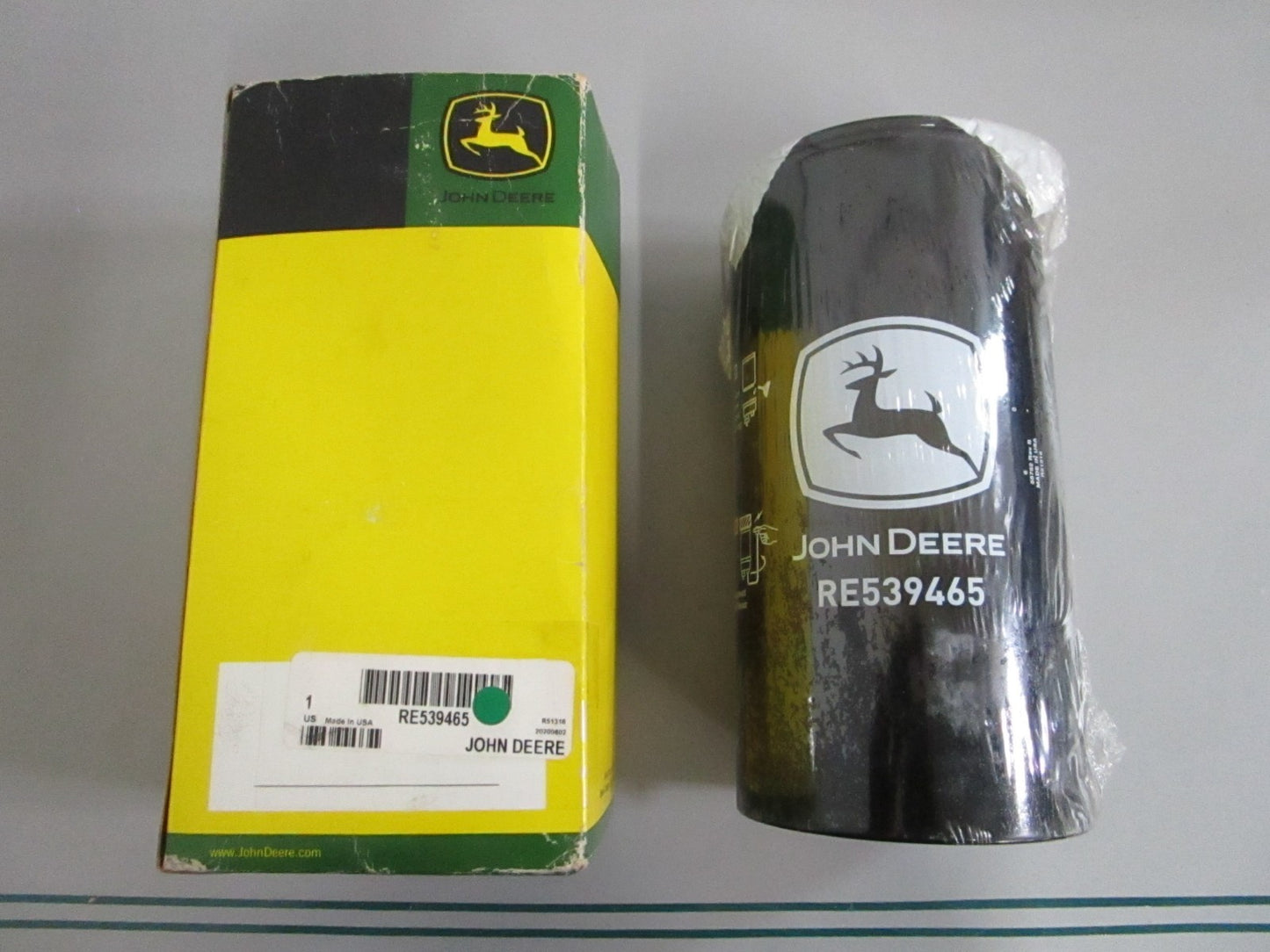 John Deere RE539465 Primary Fuel Filter 10 Micron Spin-On Tractor NEW OEM 0820