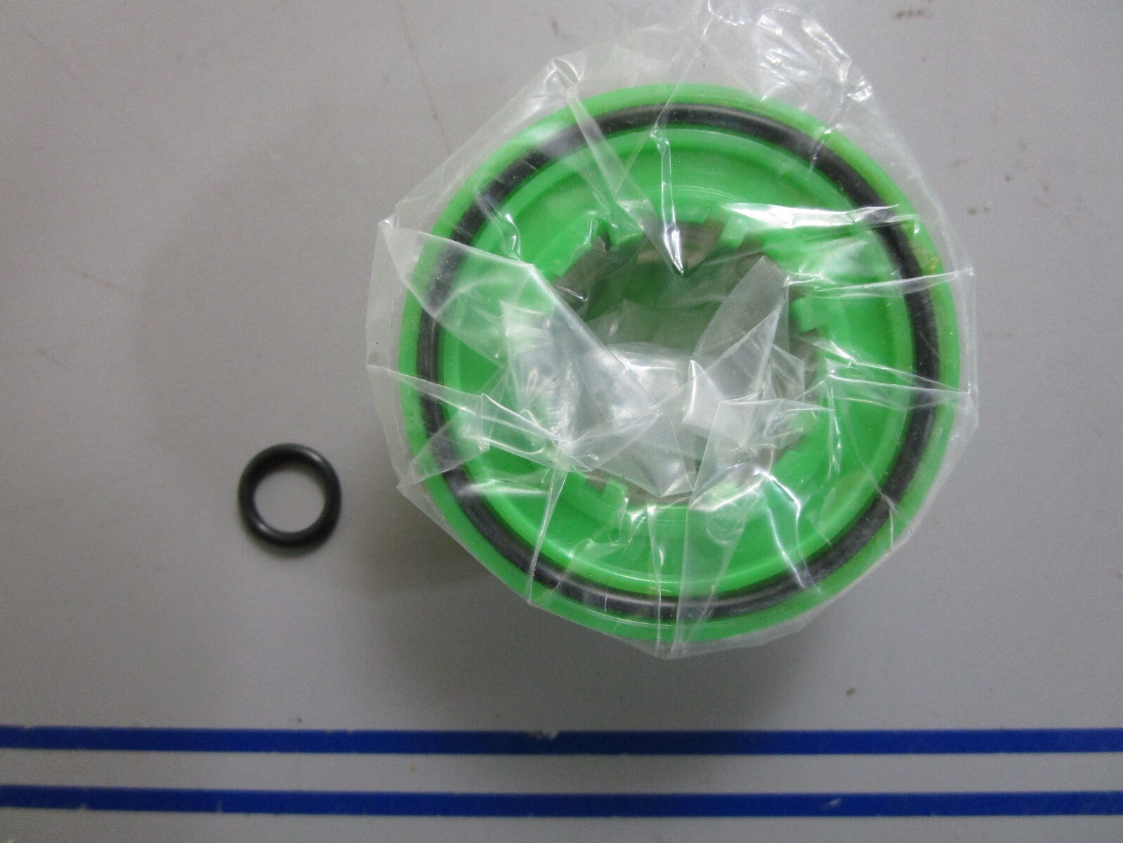 *NEW OEM* 0820 Mercury Quicksilver Fuel Filter 35-150281