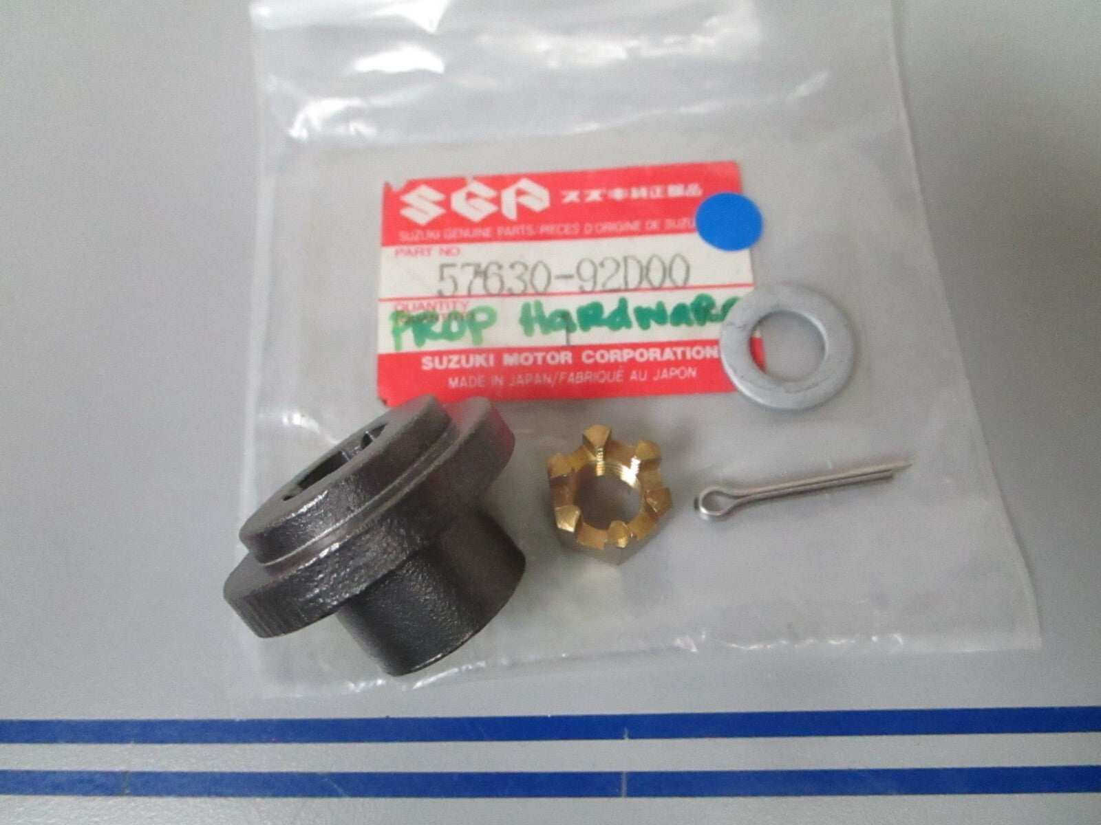*NEW OEM* 0810 Suzuki Prop Hardware 57630-92D00