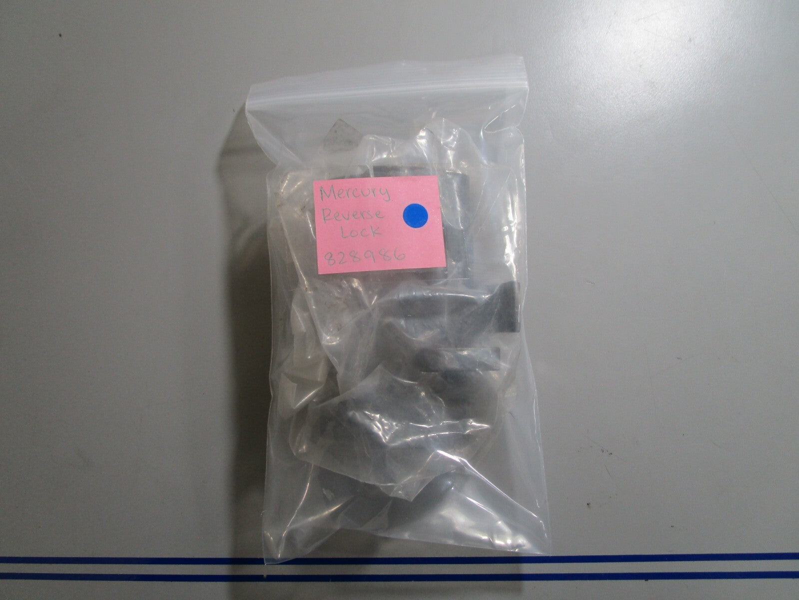 *NEW OEM* 0810 Mercury Quicksilver Reverse Lock 828986